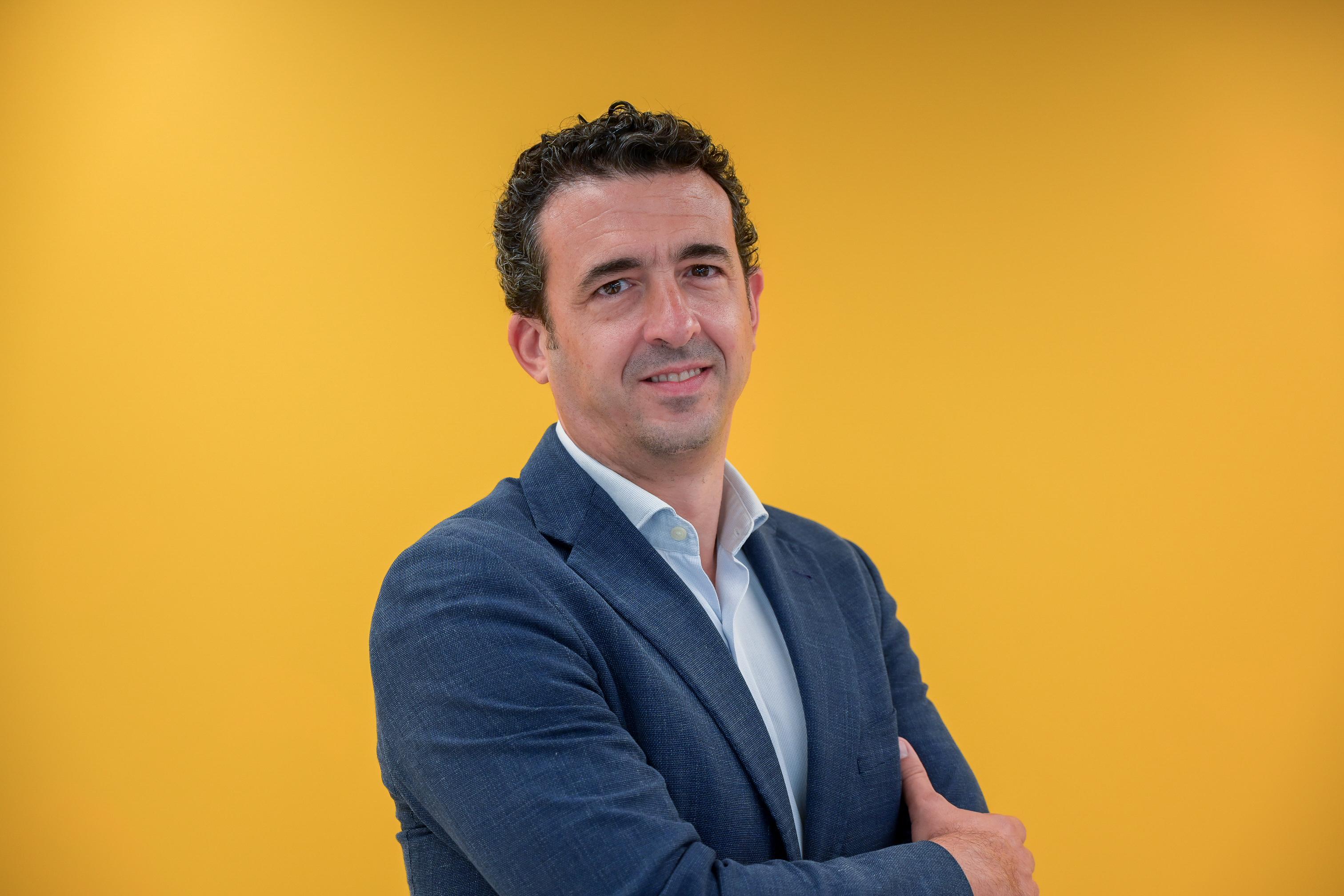 Rafa Cía_Colaboraciones público-privadas y empresas sociales – UNEI